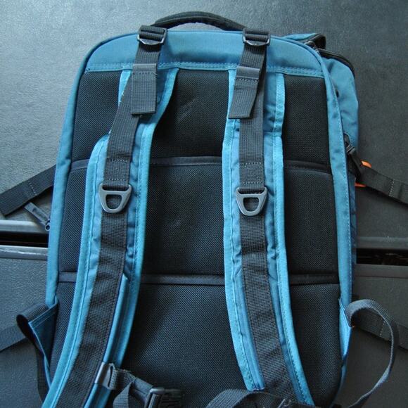 Swissgear Blue Computer Backpack w/ Orange Accents & Inside Pockets - Picture 8 of 10